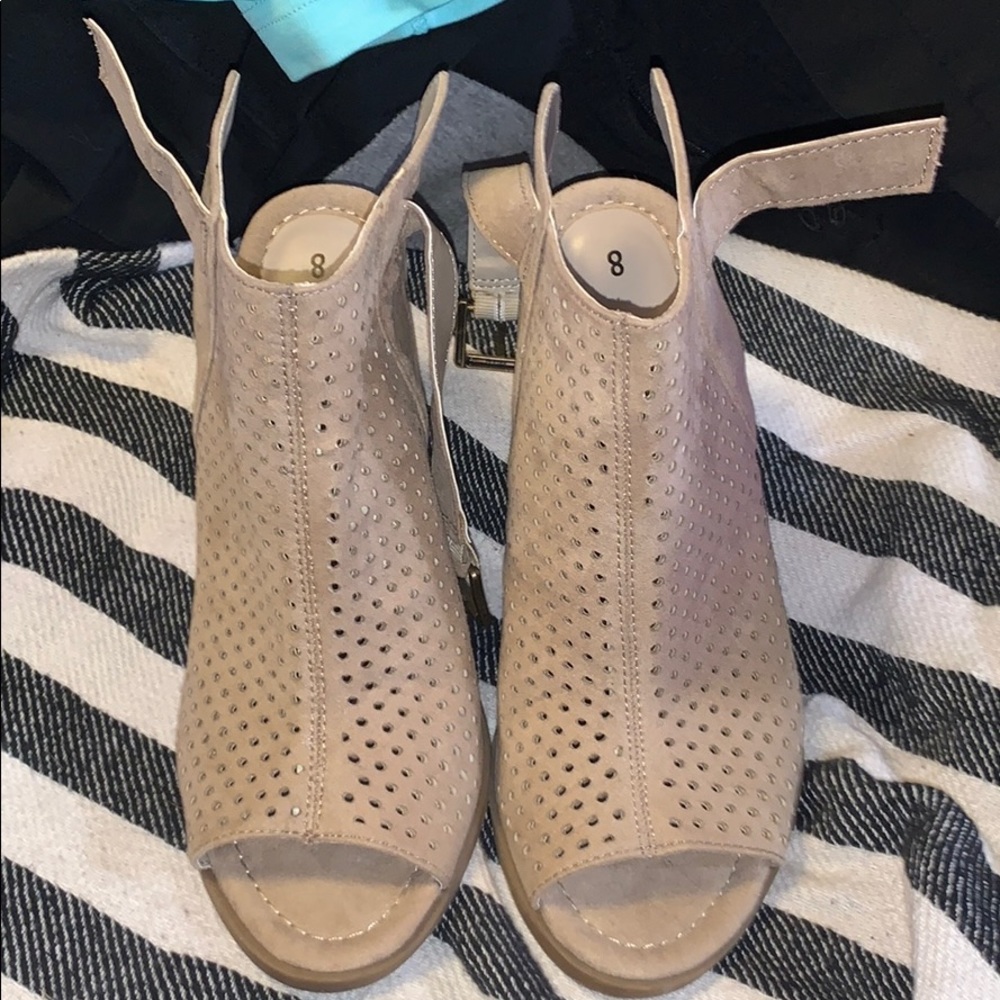 Tan Chunky Heels